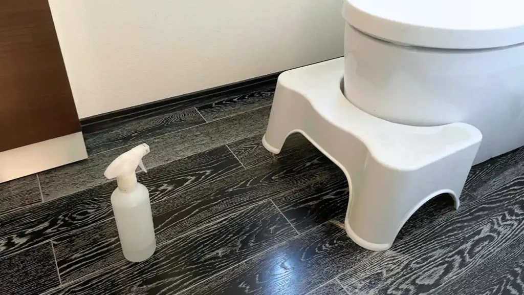 トイレ床掃除